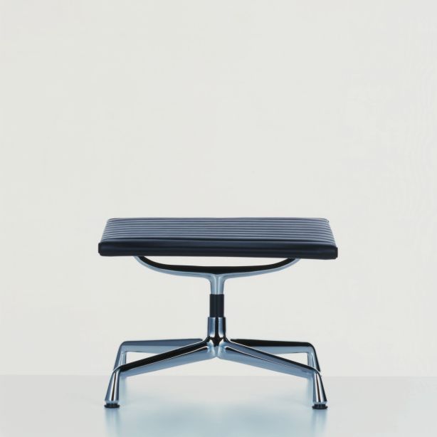 Aluminium Chair EA 125